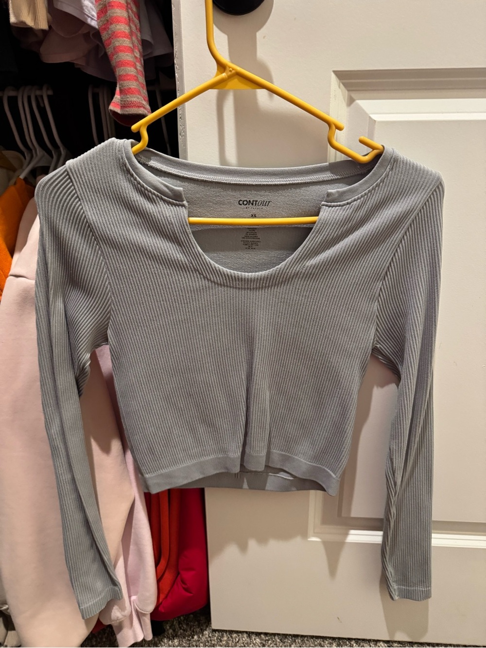 PacSun Light Gray Ribbed Long Sleeve Crop Top